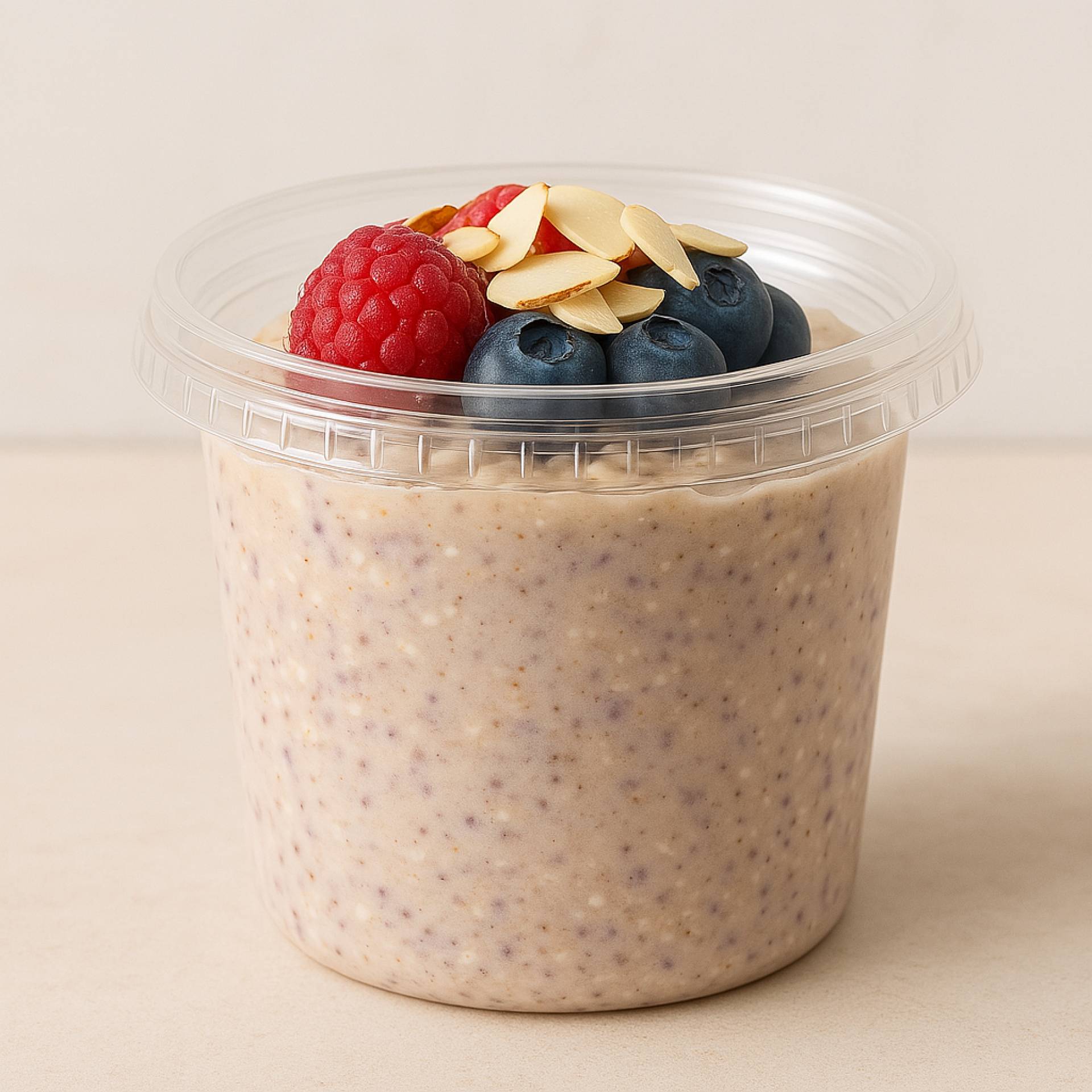 WHITE CHOCOLATE AND BERRIES OVERNIGHT OATS